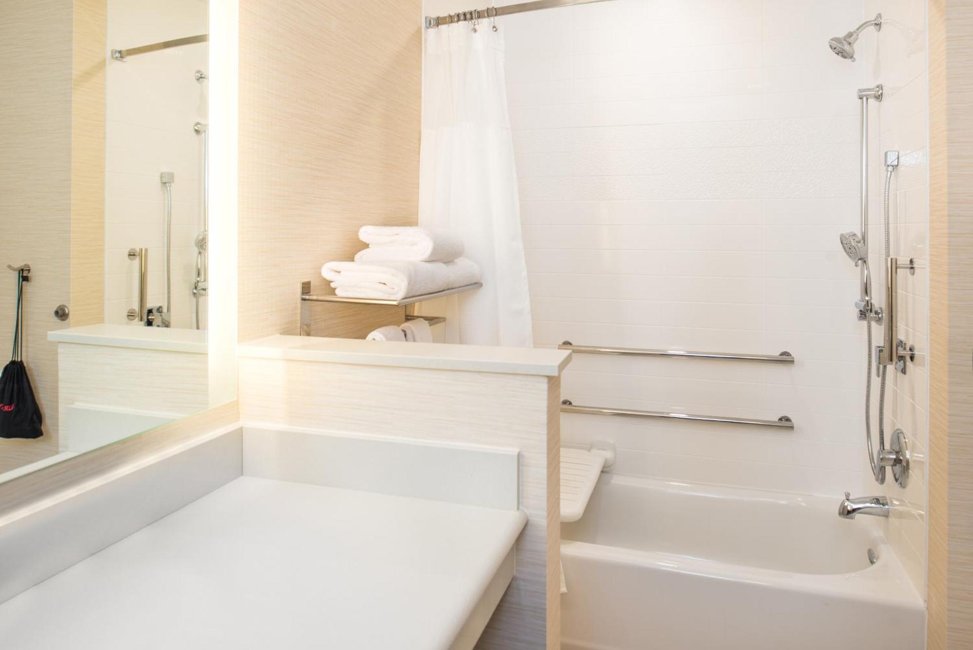 Fairfield Inn & Suites By Marriott Akron Stow Ngoại thất bức ảnh