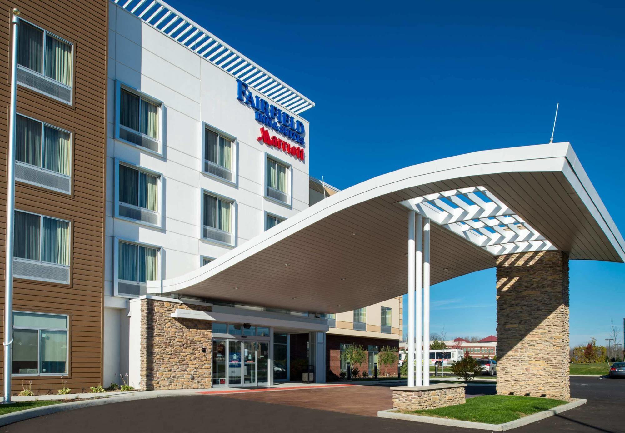 Fairfield Inn & Suites By Marriott Akron Stow Ngoại thất bức ảnh